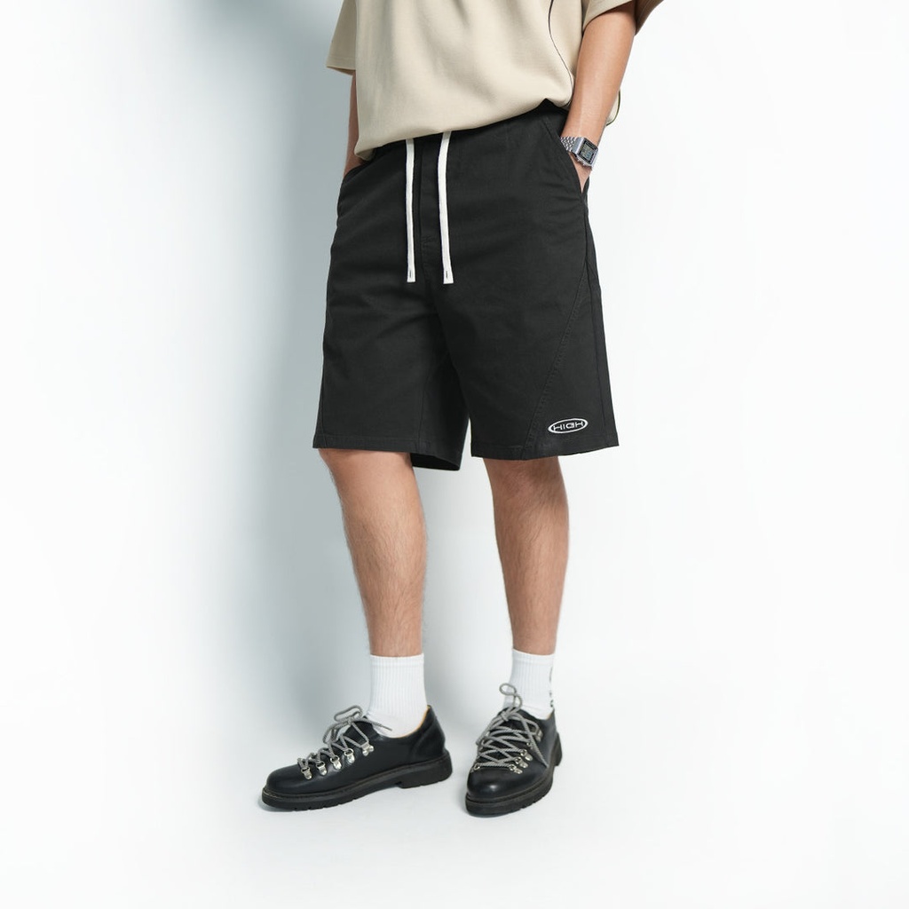 Classic Curve Panel Loose Short Pants - 118